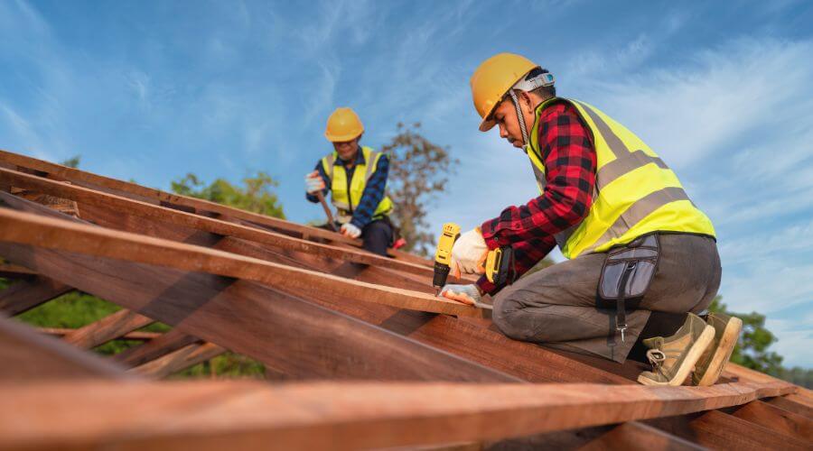Professional Flat Roofing Installation services in North Middletown, KY